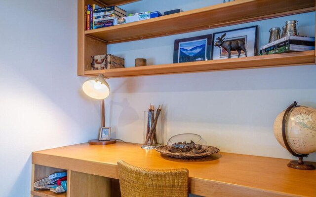 Kookaburra Lodge #303 By Bear Country