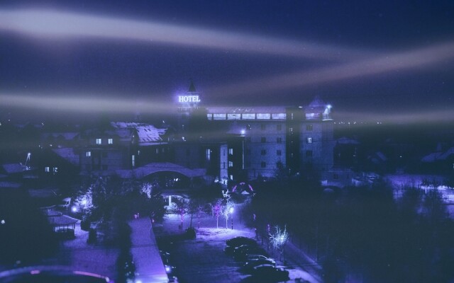 Vyshegrad Castle Hotel