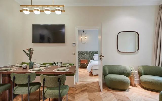 Sublime Apartment in the Center of Paris
