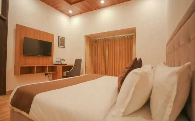 Tapovan Resorts
