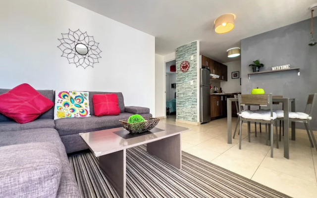 Poliforum Modern 2BR Modern Apartment