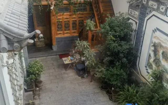 Jinyu Yashe Homestay (Weicheng East Road)