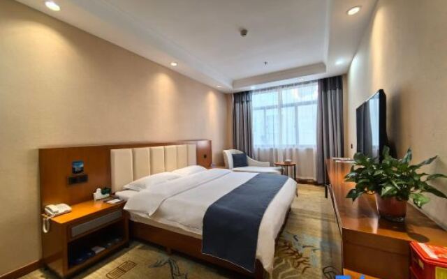 Xinyang Construction Road Hotel