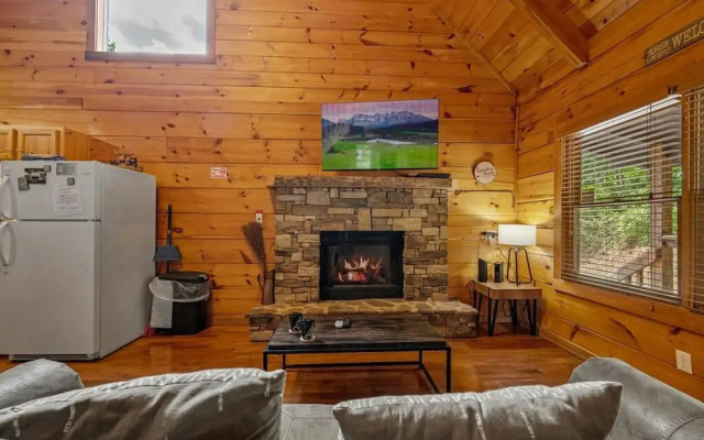 Sunrise Woods Retreat