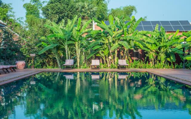 Rajabori Villas