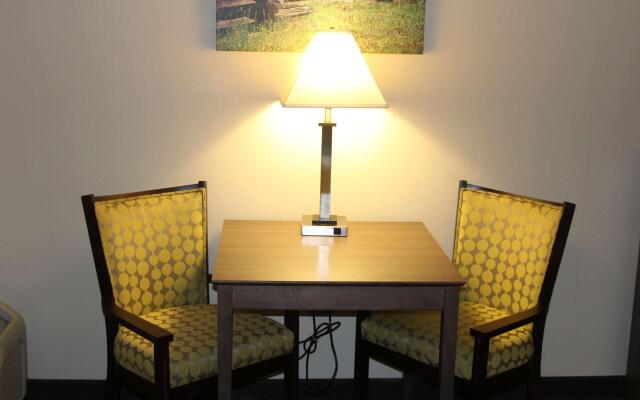 Best Western Plus Yadkin Valley Inn & Suites