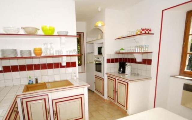 Holiday Home in a Nature Reserve in Beaulieu