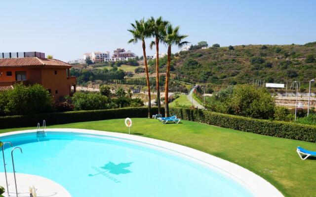 2279-Lovely 2 bedrooms with terrace with views