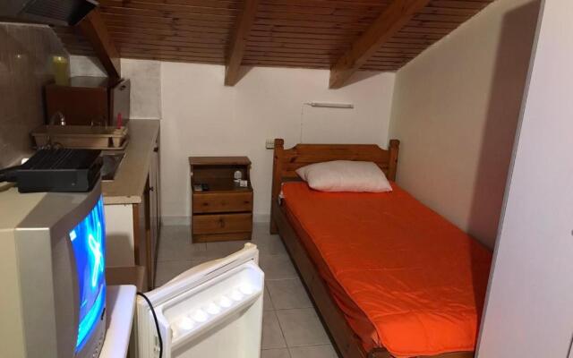 Ion Apartments Messolonghi Single Bed Room Mountain View Loft