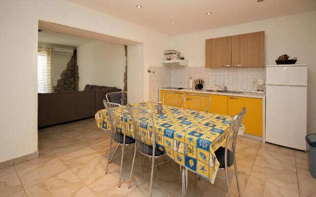 Apartment Dražen