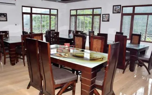 V Resorts Albert Lodge Mussoorie