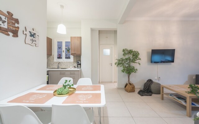Erythros Boutique Suite By Cloudkeys