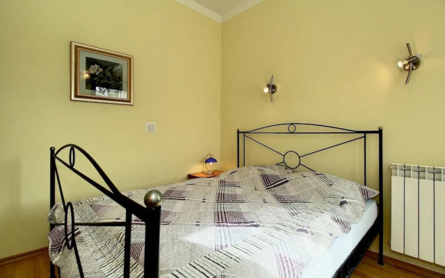 Awesome Home in Porec With Wifi and 3 Bedrooms - Hotel in Porec - Photo 4