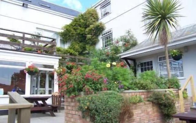 The Cornishman Inn