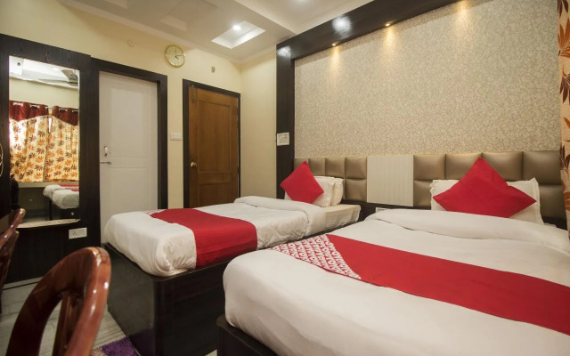 Classic Lodge By OYO Rooms