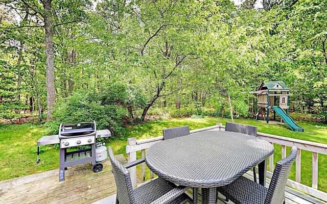 Quiet Family - 4 Br Home