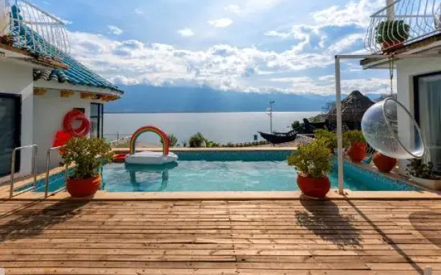 Langyue Lake-View Boutique Inn