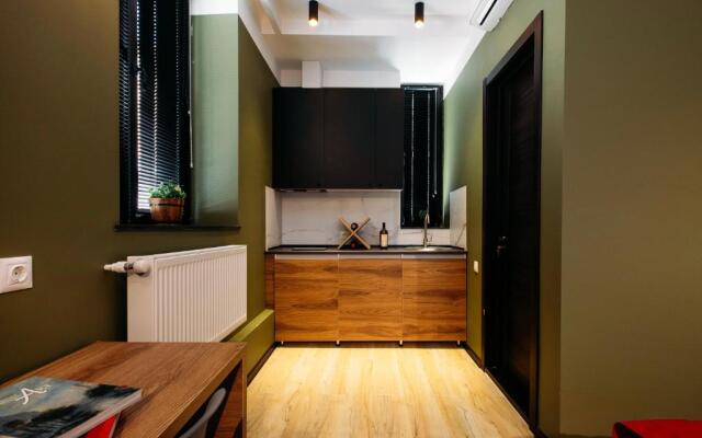 Urban Apartments 116