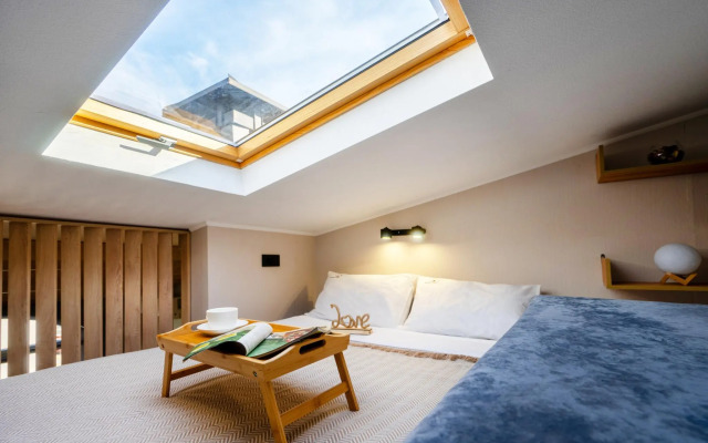 Orange Apart (Orange Apart) President