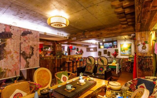 Huage Hostel