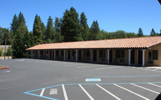 Gold Trail Motor Lodge