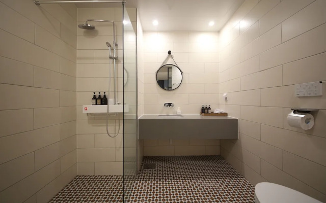 Brown Dot Hotel Busan Sajik Stadium
