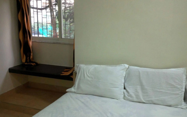 Hotel Blue Bird Colaba