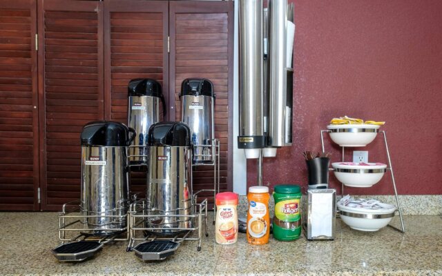 Sleep Inn & Suites California MD