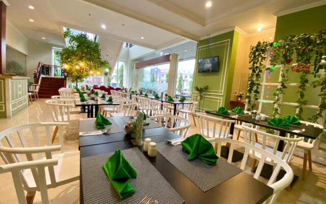 Tosan Hotel