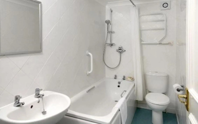 The Broadway Park Hotel