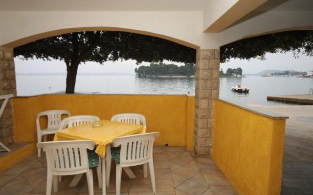 Kostarina - A3(2+1) in Preko