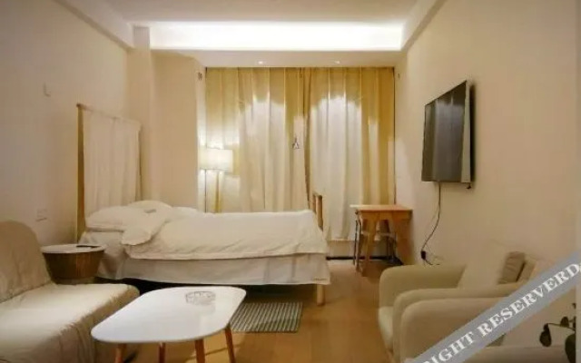Yimi Yangguang Apartment Hotel (Yuhua Keting)