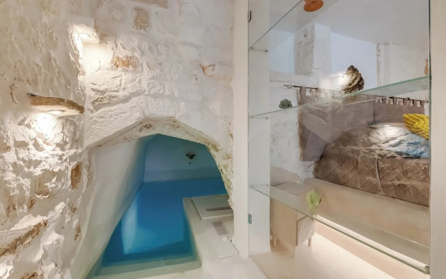 Maison 43 Ostuni With Indoor Pool