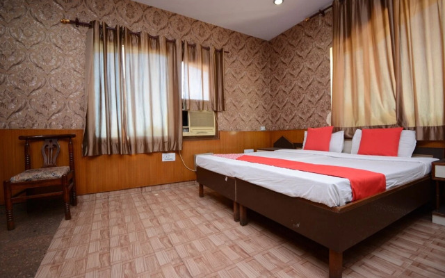 Oyo 36280 Vijay Resorts