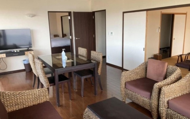 New WestPeninsula Hotel