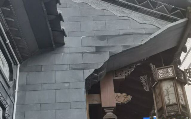 Shaxi Half Homestay