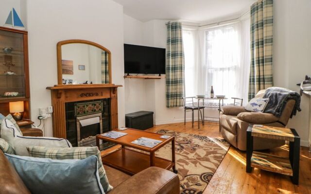 Hoe Apartment