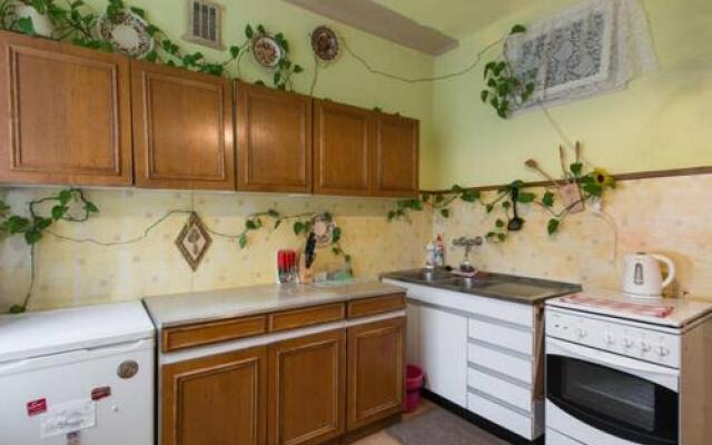 Feel The Old Socialist Style Apartment