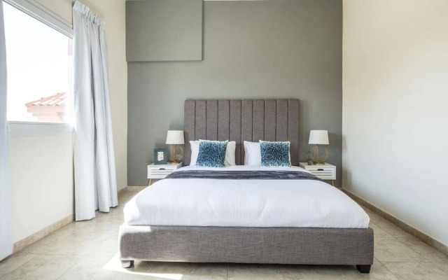 Signature Living in Modern 1BR Apartment at Jvt!