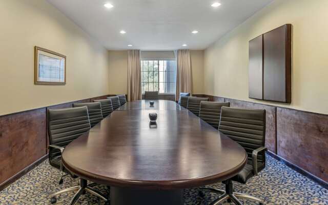 Comfort Suites Lake Geneva East