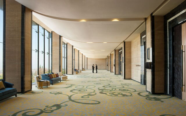 InterContinental Bandung Dago Pakar by IHG