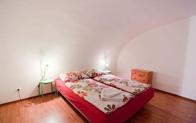 Budapest Easy Flat