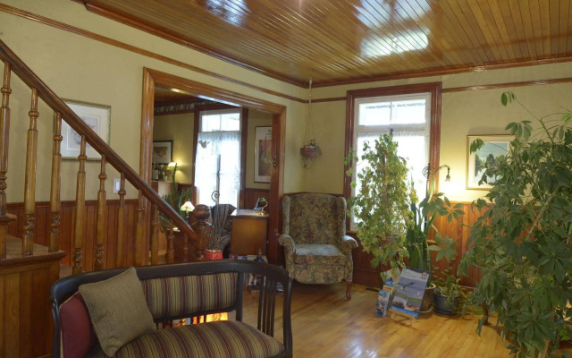 Auberge A La Chouenne