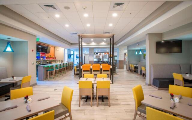 Holiday Inn Pensacola - University Area by IHG