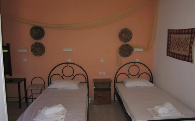 Vickys Studios Faliraki