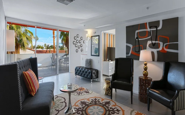 The Twist Palm Springs