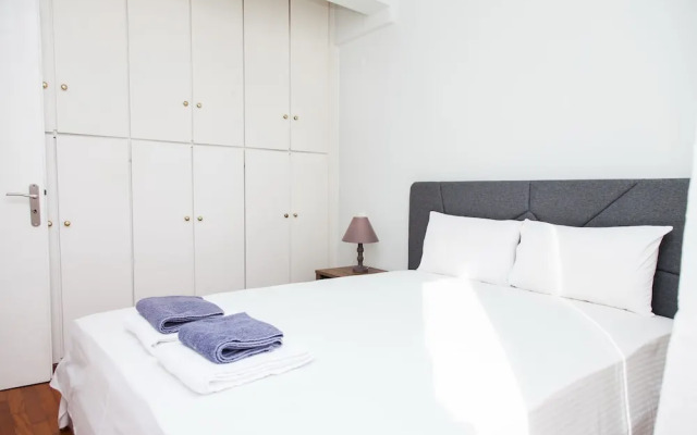 Gorgeous apt in Faliro with view