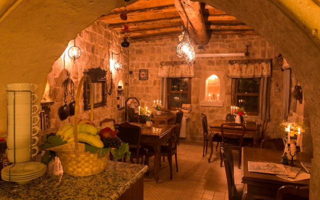 Meleklerevi Cave Hotel
