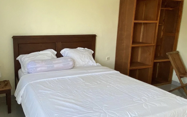 Pesona Restaurant and Room