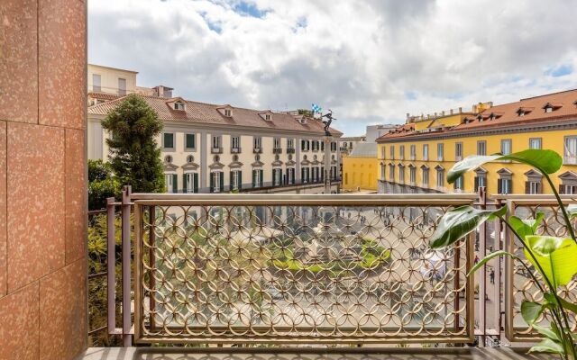 Dei Martiri Suite